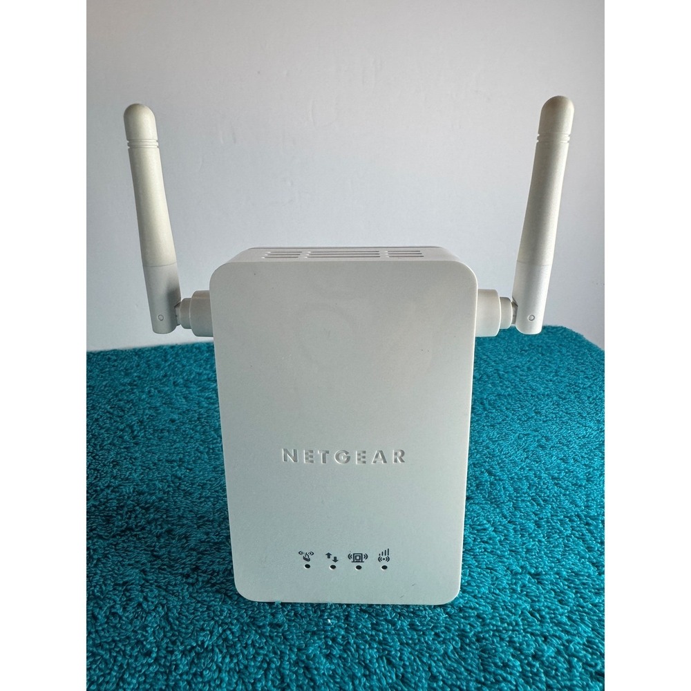 NETGEAR Universal WiFi Range Extender Model WN3000RP v1H2